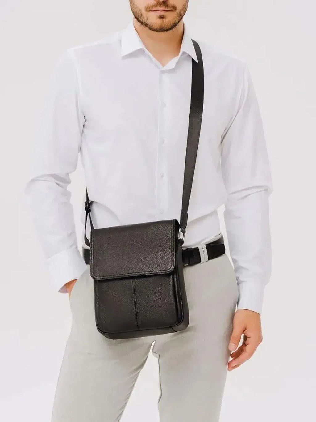 Men’s Leather Sling Bag – Professional Commute